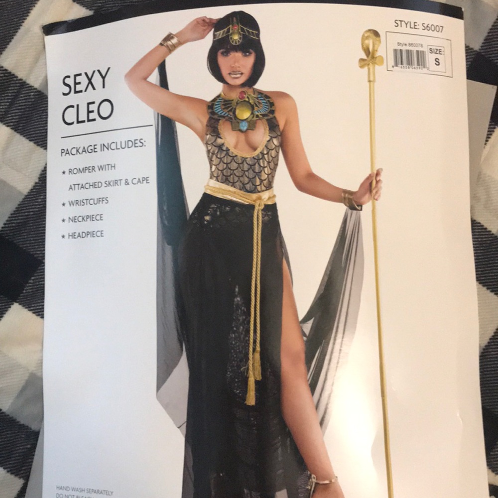 Halloween costume